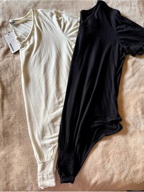 Classic Women's V Neck Bodysuit - Black & Cream